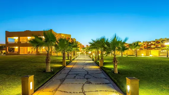 Royal Tulip Beach Resort All Inclusive | Kızıldeniz İli - Marsa Alam