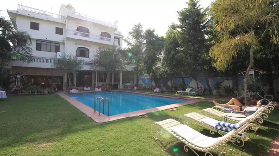 Hotel Megh Niwas | Racastan - Jaipur Bölgesi - Jaipur