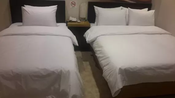 NEW SUWON TOURIST HOTEL | Gyeonggi - Suwon (ve civarı) - Suwon