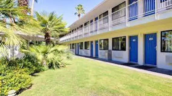 Motel 6 Palm Springs East | Kaliforniya - Imperial County - Palm Springs (ve civarı) - Palm Springs