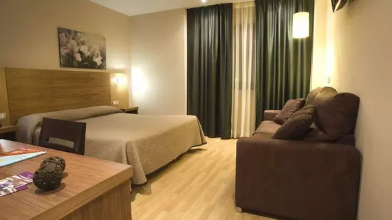 Hotel Mar de Plata | Galicia - Lugo (vilayet) - Sarria (Lugo)