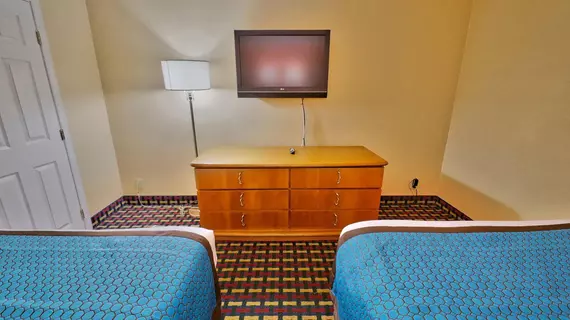 Seashire Inn and Suites | Virginia - Norfolk - Virginia Beach (ve civarı) - Virginia Beach