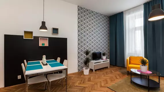 Comfortable Prague Apartments | Prag - Městská čast Praha 7 (en büyük Prag ilçesi) - Holesovice