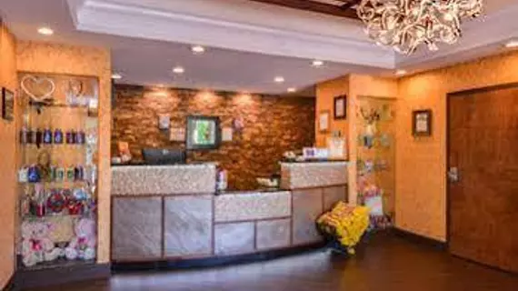 Inn of The Dove | Pensilvanya - Bucks County - Philadelphia (ve civarı) - Bensalem