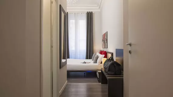 Arenula Suites | Lazio - Roma (ve civarı) - Roma Kent Merkezi - Navona