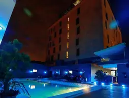 Golden Tulip Essential Lagos Airport Hotel | Lagos (ve civarı) - Lagos