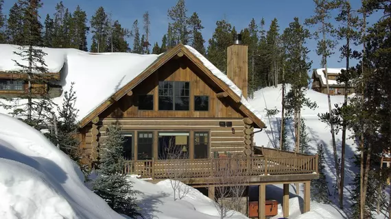 Powder Ridge Cabins | Montana - Big Sky