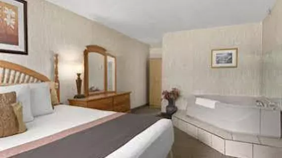 DAYS INN AND CONFERENCE CENTER - BRIDGEWATER | Nova Scotia - Lunenburg (ve civarı) - Bridgewater