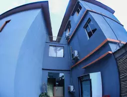 The Snug | Lagos (ve civarı) - Lagos - Igbobi - Yaba