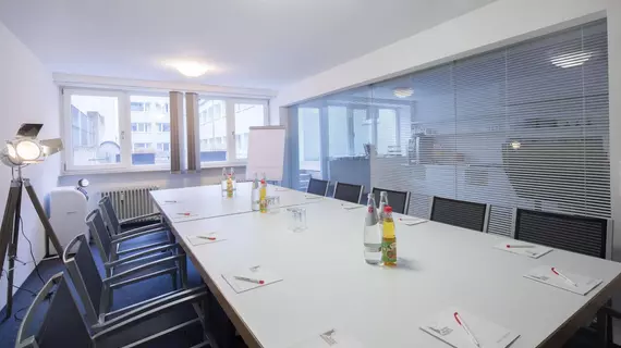 mk hotel frankfurt | Hessen - Frankfurt (ve civarı) - Frankfurt - Bahnhofsviertel