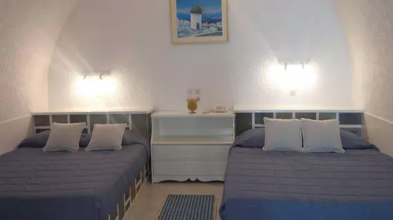 Kafieris Blue Studios | Ege Adaları - Santorini