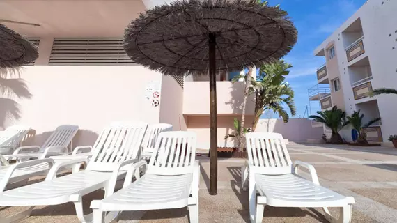 Apartamentos Tropical Garden | Balearic Adaları - İbiza Adası - Ibiza Kent Merkezi - Figueretas