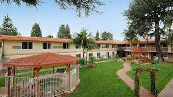 Quality Inn & Suites Thousand Oaks | Kaliforniya - Los Angeles County - Thousand Oaks