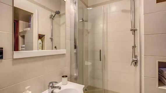 Artemis Guest House | Lazio - Roma (ve civarı) - Roma Kent Merkezi - Rione XVIII Castro Pretorio