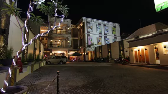 Griya Jogja Hotel | Yogyakarta Özel Bölgesi - Yogyakarta (ve civarı) - Yogyakarta - Kraton - Merkez Yogyakarta