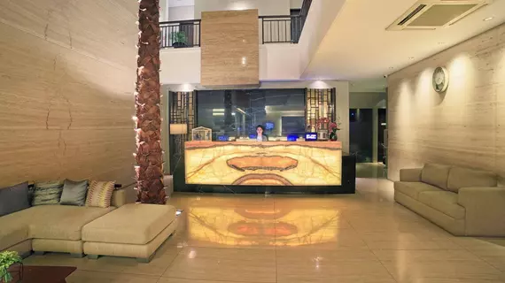 Rasuna Icon Hotel | West Java - Cakarta (ve civarı) - Cakarta