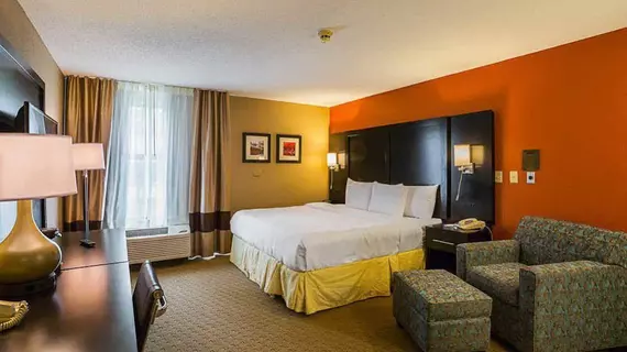 Clarion Inn and Suites | Indiana - Evansville (ve civarı) - Evansville