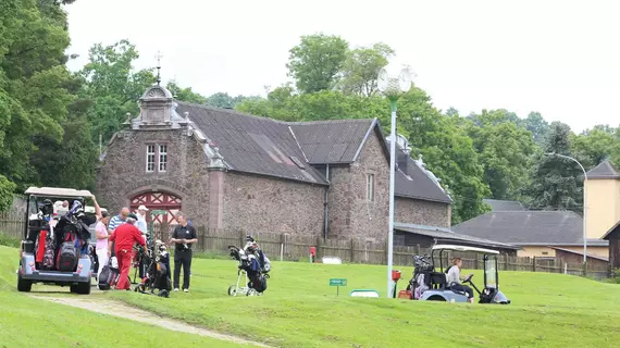 Hotel Golfpark Schlossgut Sickendorf | Hessen - Vogelsbergkreis - Lauterbach