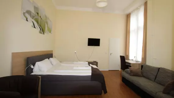 Hotel Elegia am Kurfürstendamm | Berlin (ve civarı) - Tempelhof-Schoeneberg - Diplomatic Quarter - Batı Berlin Merkezi