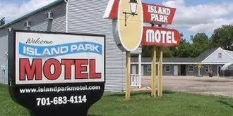 Island Park Motel