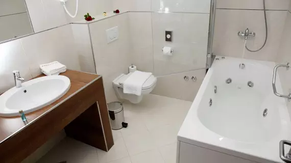 Hotel Katarina | Split-Dalmaçya - Dugopolje