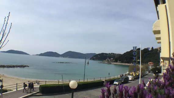 Hotel Venere Azzurra | Liguria - La Spezia (il) - Lerici