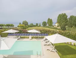 VILLA ONOFRIA | Lombardy - Brescia (il) - Sirmione