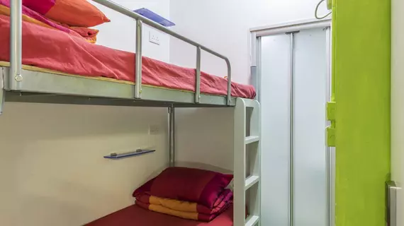 Check Inn HK Hostel | Hong Kong - Wan Chai