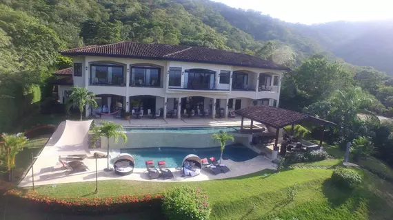 Villa Buena Onda | Guanacaste - Coco