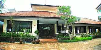 Foresta Inn Family Resort