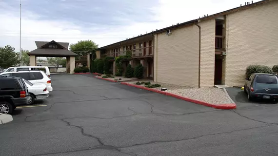 Americas Best Value Inn Midtown Albuquerque | New Mexico - Albuquerque (ve civarı) - Albuquerque - Albuquerque Merkezi