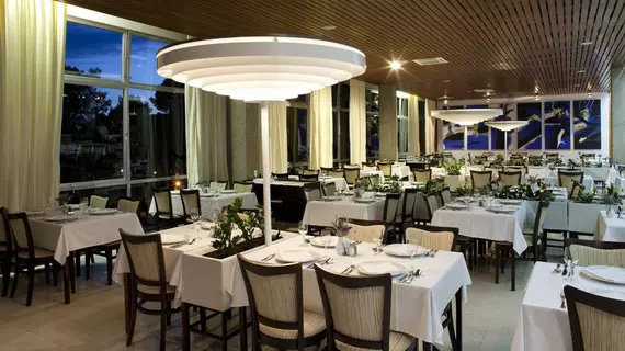 Bluesun Hotel Maestral | Split-Dalmaçya - Brela