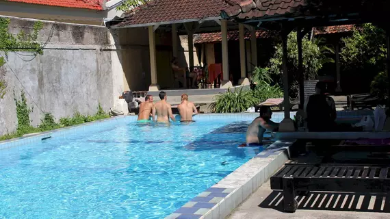 Ayu Beach Inn | Bali - Kuta - Kuta Merkezi