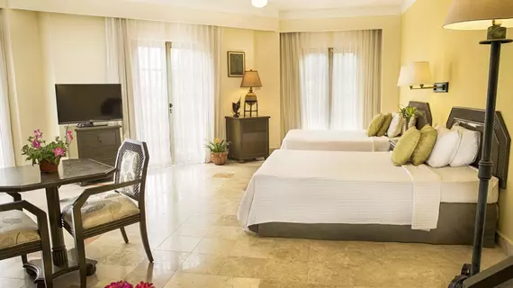 Hotel Los Itzaes | Quintana Roo - Solidaridad - Playa del Carmen - Centro