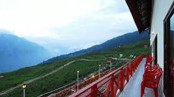 Cliff Top Club Resort | Uttarkand - Joshimath