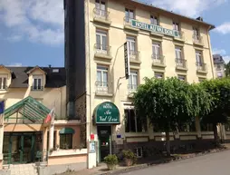 Hotel Au Val Doré | Auvergne-Rhone-Alpes - Puy-de-Dome (bölge) - La Bourboule