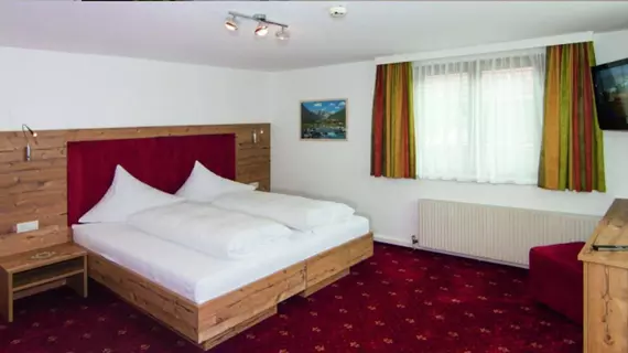 Gasthof Hotel Neuwirt | Tirol - Imst (ve civarı) - Mieming