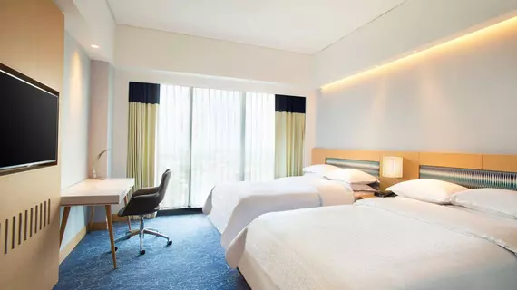 Four Points by Sheraton Surabaya | Doğu Cava - Surabaya