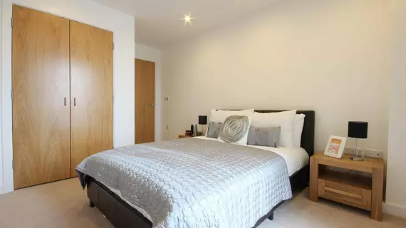 Berkshire Rooms-Slough | Buckinghamshire (kontluk) - Slough