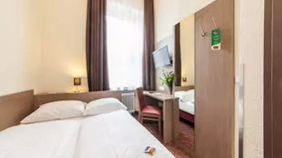 Novum Hotel Maxim Düsseldorf City | Kuzey Ren-Westfalia - Düsseldorf (ve civarı) - Düsseldorf - Friedrichstadt