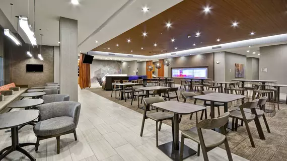 SpringHill Suites Cincinnati Blue Ash | Ohio - Cincinnati (ve civarı) - Cincinnati - Blue Ash