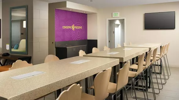 Home2 Suites by Hilton Denver International Airport | Kolorado - Denver (ve civarı) - Denver