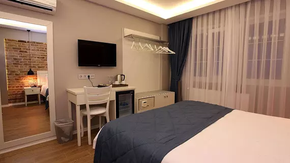 Taksim Santa Lucia Hotel |  Istanbul  - Beyoğlu - Sütlüce Mahallesi