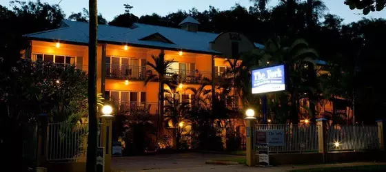 The York Beachfront Holiday Apartments | Queensland - Cairns - Cairns (ve civarı) - Yorkeys Knob