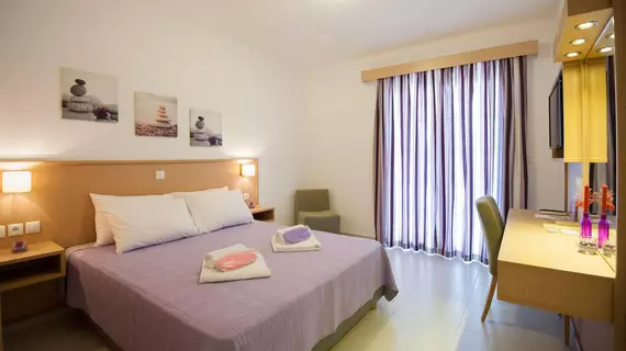 Hotel Olympia | Girit Adası - Rethimnon (bölge) - Rethimnon