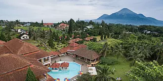 Royal Trawas Hotel & Cottages