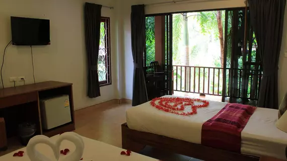 Baan Vanida Garden Resort | Phuket (ve civarı) - Thalang