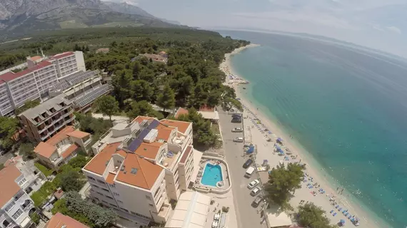 Aparthotel Milenij | Split-Dalmaçya - Baska Voda