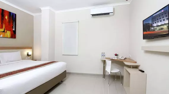 Laxston Hotel by Front One | Yogyakarta Özel Bölgesi - Yogyakarta (ve civarı) - Yogyakarta - Kraton - Merkez Yogyakarta