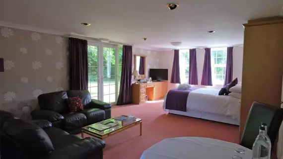 Woodland Manor Hotel | Bedfordshire (kontluk) - Bedford